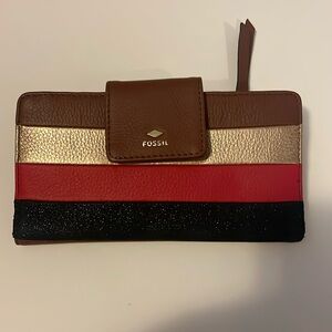 Fossil wallet clutch. Leather. NWT